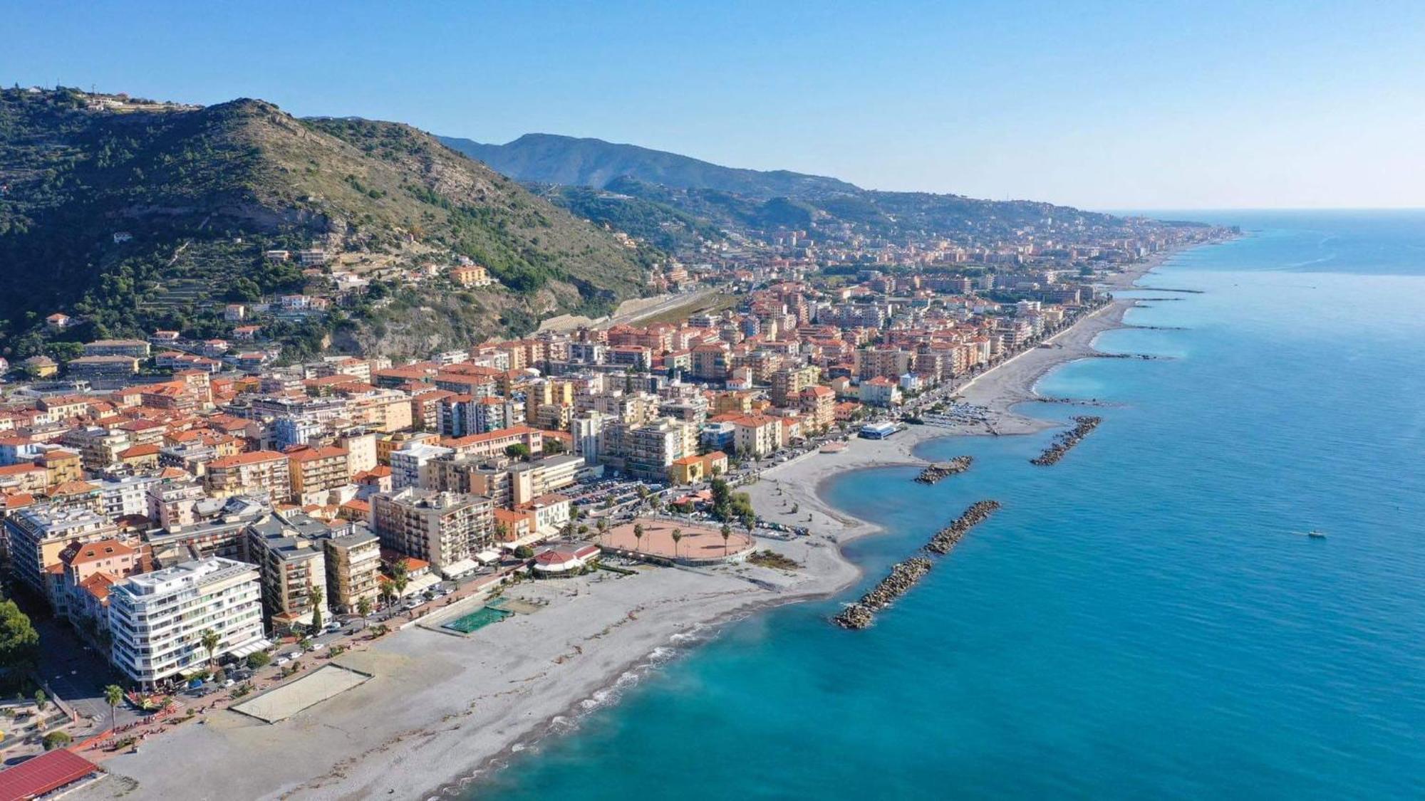 הוילה קמפורוסו Casa Del Sole: Relax & Charme Nella Riviera Ligure מראה חיצוני תמונה